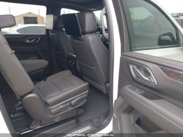 Chevrolet Suburban GMT900 2024 Chevrolet Suburban 2024, 5.3, 4x4, Z71, od ubezpieczalni 5.3 Benzyna 355KM, zdjęcie 6