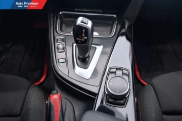 BMW Seria 3 F30-F31-F34 Touring Facelifting 2.0 320i 184KM 2015 BMW Seria 3 320iFotele SportoweSystem Naglosnienia HarmanKardon Surround, zdjęcie 15