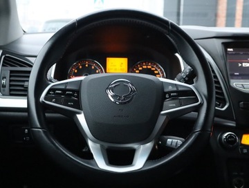  SsangYong Korando 2.0 e-XGi, Salon Polska, zdjęcie 15