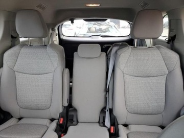 Toyota Sienna III 2022 Toyota Sienna le, 2022r., 2.5L 2.5 Hybryda 245KM, zdjęcie 8