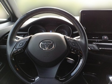 Toyota C-HR I Crossover Facelifting 1.8 Hybrid 122KM 2022 Toyota C-HR 1.8 Hybrid Style 1.8 Hybrid Style, zdjęcie 15