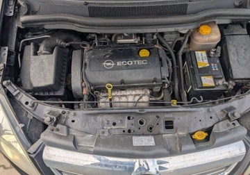 Opel Zafira B 1.8 ECOTEC 140KM 2009 Opel Zafira Opel Zafira 7-osobowa 1.8 16V 2009 Bogata wersja Bezwypadk, zdjęcie 9