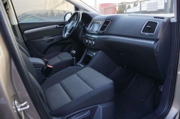 Volkswagen Sharan II Van 2.0 TDI-CR BMT 140KM 2014 Volkswagen Sharan 2.0 TDI CR 140 KM, 4x4, 7osob, Webasto, Biksenon, Hak, G, zdjęcie 26