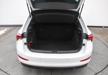 Skoda Scala Hatchback 1.0 TSI 110KM 2022 Skoda Scala 1.0TSI 110KM Style DSG, Reflektory LED, Podgrzewane Fotele, Au, zdjęcie 9