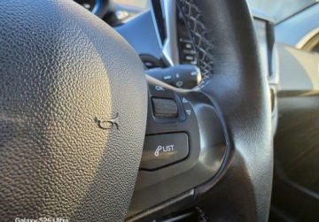 Peugeot 2008 I SUV Facelifting 1.2 PureTech 110KM 2016 Peugeot 2008 Automat 110KM Allure Bezwypadkowy Parktronic, zdjęcie 14