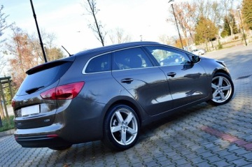 Kia Ceed II Kombi 1.6 GDI 135KM 2014 Kia Cee'd 1,6 GDi Ledy Skóra Duża Navi Kamera, zdjęcie 3