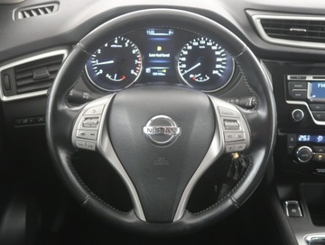 Nissan Qashqai II Crossover 1.2 DIG-T 115KM 2015 Nissan Qashqai 1.2 DIG-T, Salon Polska, zdjęcie 14