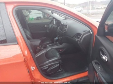 Jeep Cherokee V 2021 Jeep Cherokee 2021r., TRAILHAWK, od ubezpieczalni 3.2 Benzyna 271KM, zdjęcie 8