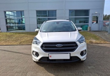 Ford Kuga II SUV Facelifting 2.0 TDCi 180KM 2017 Ford Kuga 2.0 TDCI 180 KM 4x4 automat ST-Line pakiety 2.0 Diesel 180KM, zdjęcie 5