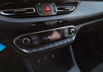 Hyundai i30 III Hatchback Facelifting 1.5 DPI 110KM 2020 Hyundai i30 Hyundai i20 1.5 DPI 110KM Comfort, Salon PL, serwis ASO 1.5, zdjęcie 22