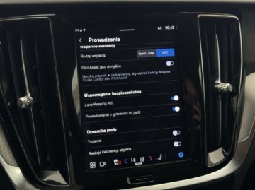 Volvo V60 II  Kombi Plug-in 2.0 T6 Plug-In Hybrid 350KM 2023 Volvo V60 T6 Plug In Core Kamera cofania LED CarPlayAndroid Auto ACC, zdjęcie 34