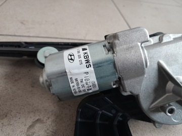 HYUNDAI SANTA FE IV 20R MOTOREK STĚRAČE ZADNÍ