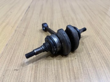 ШАТУН КОЛЕНВАЛА JONSERED 2040 TURBO