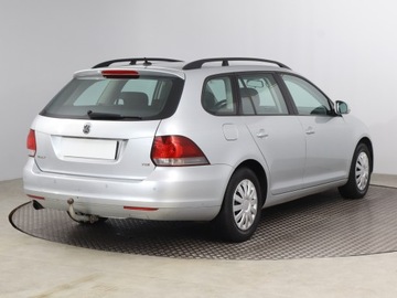 Volkswagen Golf VII Variant 1.6 TDI CR DPF BlueMotion Technology 105KM 2013 VW Golf 1.6 TDI, Salon Polska, Klima, zdjęcie 4