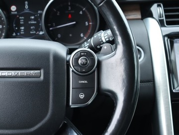 Land Rover Discovery V Terenowy 2.0 SD4 240KM 2017 Land Rover Discovery 2.0 Sd4, Salon Polska, zdjęcie 22