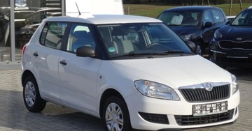 Skoda Fabia II Hatchback Facelifting 1.2 HTP 60KM 2014 Skoda Fabia 1.2 Benzyna Jeden Wlasciciel Bezwypadkowa Oplaocna Super Stan