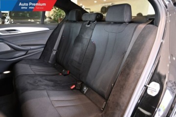 BMW Seria 5 G30-G31 Touring 520d 190KM 2019 BMW Seria 5 xDrive520d M Sport HarmanKardon Fotel sportowy 2.0 Diesel, zdjęcie 21