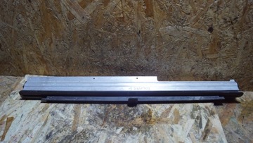 ROLETA DVEŘE PRAVÝ ZADNÍ VW TOUAREG 7L 7L6861318A