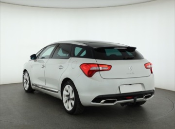 DS 5 Hatchback (Citroen) 2.0 HDi Hybrid4 200KM 2012 Citroen DS5 Hybrid4 Airdream, 197 KM, 4X4, zdjęcie 3
