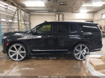 Cadillac Escalade III 2021 Cadillac Escalade Luxury 2021 6.2l 6.2 Benzyna 420KM, zdjęcie 5