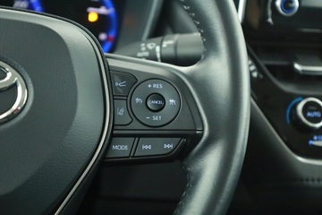 Toyota Corolla XII Sedan 1.8 Hybrid 122KM 2022 Toyota Corolla 1.8 Hybrid, Salon Polska, zdjęcie 16