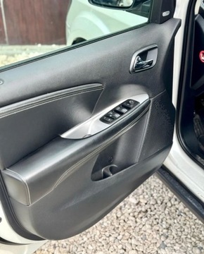 Fiat Freemont 2.0 Multijet II 16v 170KM 2015 Fiat Freemont 2.- mjet diesel 170KM Black Code 4x4 Automat DVD TV Nawi Sko, zdjęcie 12