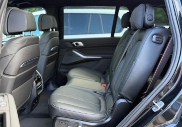 BMW X7 SUV Facelifting 3.0 40d 352KM 2026 BMW X7 BMW X7 xDrive40d M Sport 3.0 Diesel 352KM, zdjęcie 16