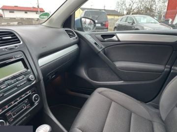 Volkswagen Golf VI Hatchback 5d 1.2 TSI 105KM 2011 Volkswagen Golf 1.2 TSI Team 105KM 2011r, zdjęcie 15