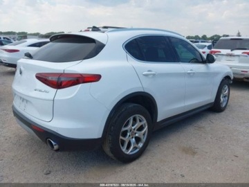 Alfa Romeo Stelvio SUV Facelifting 2.0 Turbo 280KM 2020 Alfa Romeo Stelvio 2020., 2.0L AWD 2.0 Benzyna 280KM, zdjęcie 4