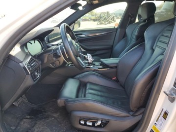 BMW Seria 5 G30-G31 M5 Limuzyna 4.4  600KM 2018 BMW M5 2018 4.4l 4.4 Benzyna 600KM, zdjęcie 7