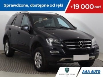 Mercedes Klasa M W164 Off-roader Facelifting 3.0 V6 (300 CDI BlueEFFICIENCY) 204KM 2010