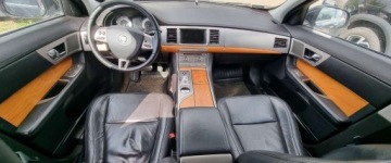 Jaguar XF I 2011 Jaguar XF 2011r, 2.7 Diesel. Lekko uszkodzony tyl. Jezdzi. 2.7 Diesel, zdjęcie 5