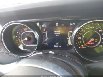 Jeep Wrangler IV 2023 Jeep Wrangler 4-Door Sahara Altitude 2023 2.0 Benzyna 270KM, zdjęcie 10