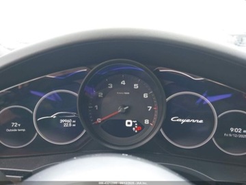 Porsche Cayenne III 2022 Porsche Cayenne Coupe Platinum Edition 2022 3.0l 3.0 Benzyna 335KM, zdjęcie 10