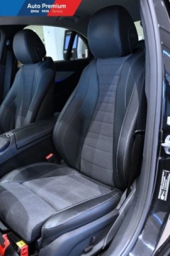 Mercedes Klasa E W213 Limuzyna Facelifting 2.0 E220d 194KM 2022 Mercedes-Benz Klasa E 220dFV23Reflektory LED StatyczneOswietlenie Ambiente, zdjęcie 11