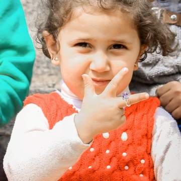 ДЕТСКОЕ КОЛЬЦО, РАЗНОЦВЕТНЫЙ НАБОР БРИЛЛИАНТОВЫХ КОЛЬЦ, ПОДАРОК ​​В КОРОБКЕ СЕРДЦЕ, 12 ШТ.