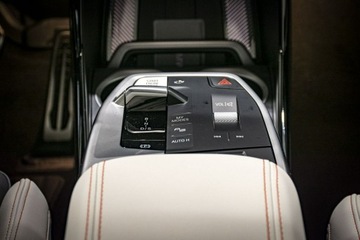 BMW X2 U10 2024 BMW X2 sDrive20i DEMO - Koła zimowe w cenie!, zdjęcie 15