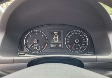 Volkswagen Touran II 1.6 TDI 105KM 2012 Volkswagen Touran 1.6 TDI 7 FOTELI Zero Rdzy Bardzo zadbany 1.6 Diesel, zdjęcie 21