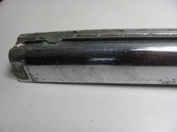 Mercedes W123 Центр длинного заднего бампера