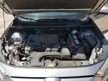 Toyota RAV4 V 2023 Toyota RAV4 Xle fwd 2.5 Benzyna 203KM, zdjęcie 10