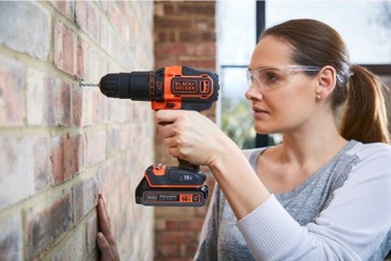 Black Decker Ударная дрель 18 В BDCHD18K1B2 2x 2 Ач + зарядное устройство