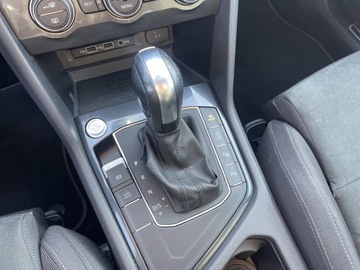 Volkswagen Tiguan Allspace SUV 2.0 TDI 150KM 2019 Volkswagen Tiguan Allspace 2.0 TDI Highline | Head, zdjęcie 19