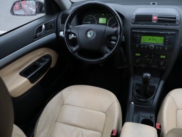 Skoda Octavia II Kombi 1.9 TDI PD 105KM 2007 Skoda Octavia 1.9 TDI, Klima, Klimatronic, zdjęcie 6
