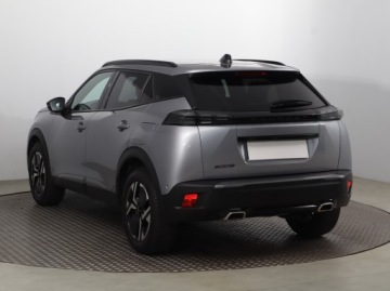 Peugeot 2008 II SUV Facelifting 1.2 PureTech 130KM 2024 Peugeot 2008 1.2 PureTech, Salon Polska, zdjęcie 3