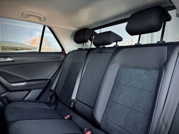 Volkswagen T-Roc I SUV Facelifting 1.5 TSI ACT 150KM 2025 Volkswagen T-Roc Final Edition 1.5 TSI DSG, zdjęcie 6