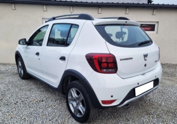 Dacia Sandero II Hatchback 5d Facelifting 0.9 TCe 90KM 2019 Dacia Sandero Stepway Lift SLICZNA Benzyna BOGATA WERSJA Oryginal ZADBANA, zdjęcie 2