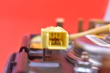 ПОДУШКА БЕЗОПАСНОСТИ ВОДИТЕЛЯ TOYOTA PICNIC 96-01