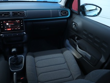 Citroen C3 III Hatchback Facelifting 1.2 PureTech 110KM 2022 Citroen C3 1.2 PureTech, Salon Polska, zdjęcie 7