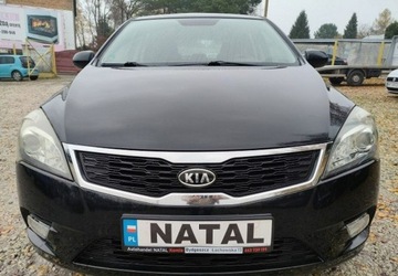 Kia Ceed I Hatchback 5d Facelifting 1.4 DOHC CVVT 90KM 2011 Kia Ceed Super stan Maly przebieg 12.2011 1.4 Benzyna 90KM, zdjęcie 5
