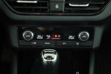Skoda Scala Hatchback 1.0 TSI 110KM 2020 Skoda Scala 1.0 TSI, Salon Polska, Automat, Klima, zdjęcie 9